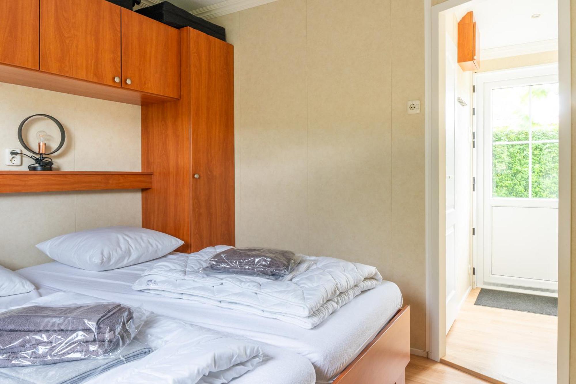 Op In Chalet Baarland