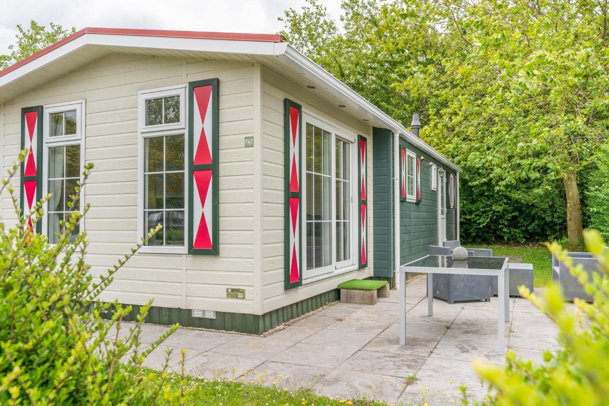 Op In Chalet Baarland
